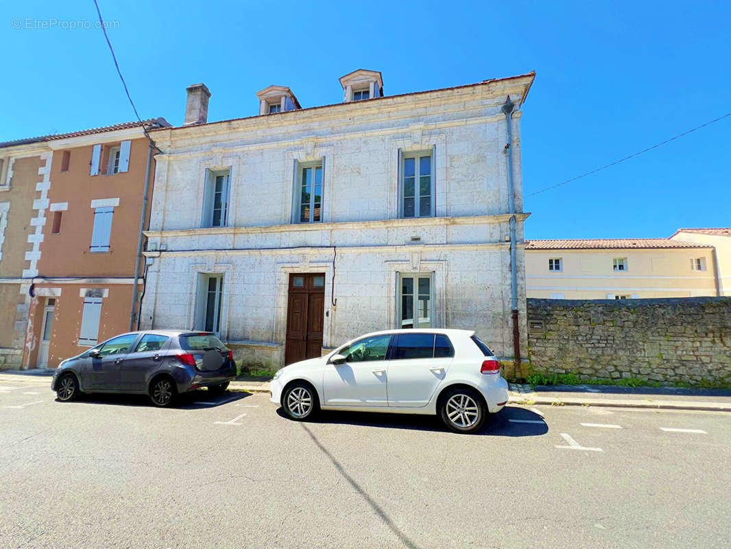 Maison à ANGOULEME