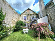 Maison à BRISSAC-QUINCE