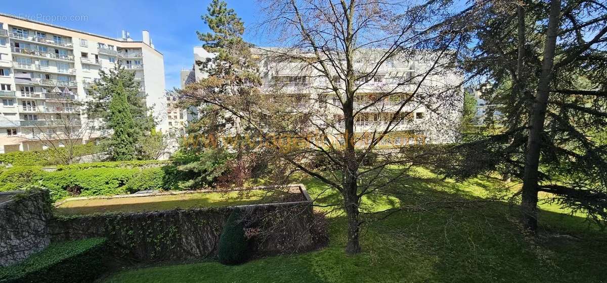 Appartement à BOULOGNE-BILLANCOURT