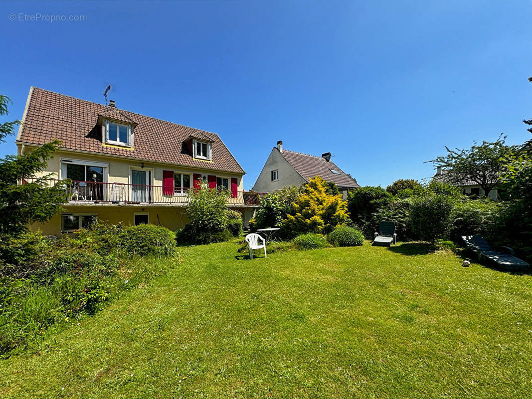 Maison à VILLEBON-SUR-YVETTE