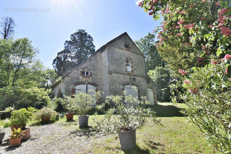 Maison à MONTCEAU-LES-MINES