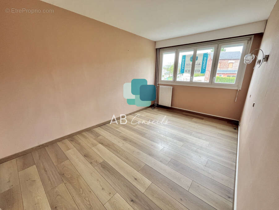 Appartement à DEVILLE-LES-ROUEN