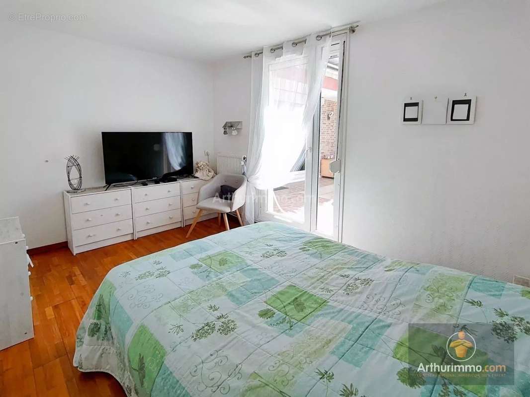 Appartement à LISSES