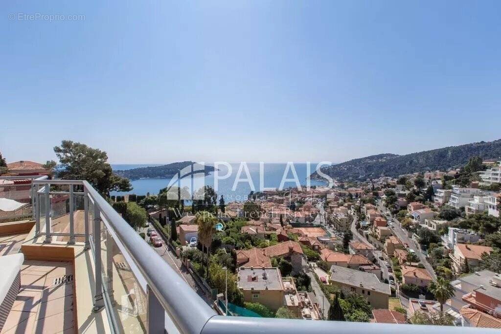 Appartement à VILLEFRANCHE-SUR-MER