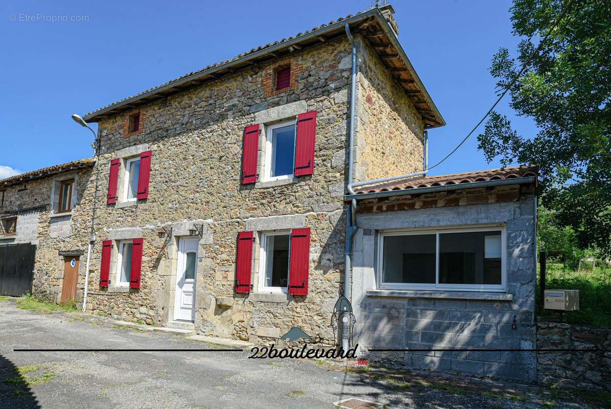 Maison à SAINT-PRIEST-SOUS-AIXE