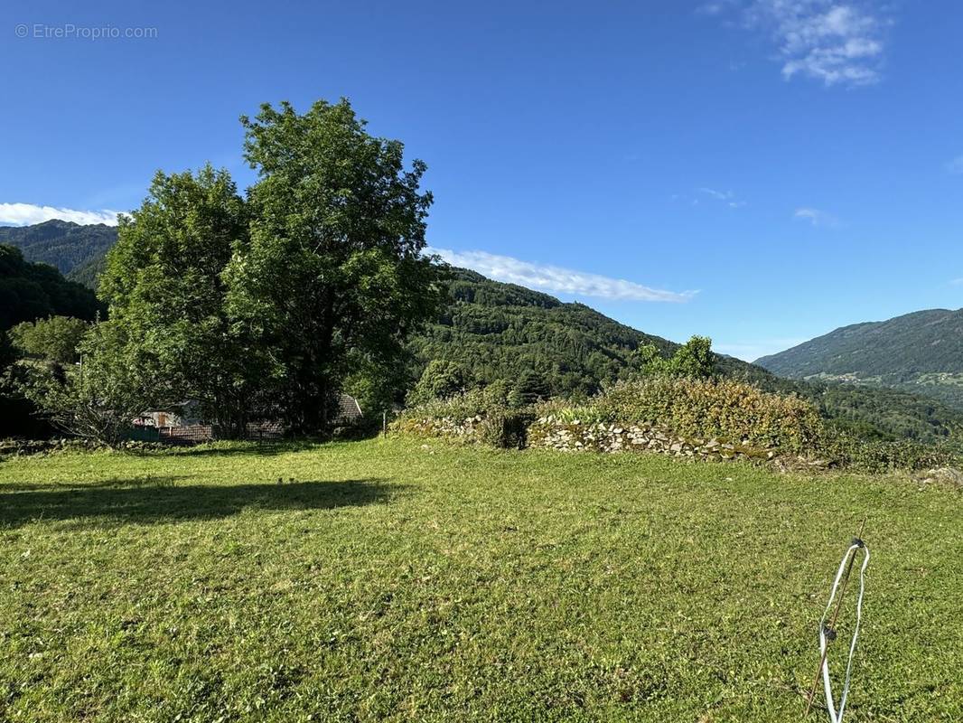 Terrain à ARVILLARD