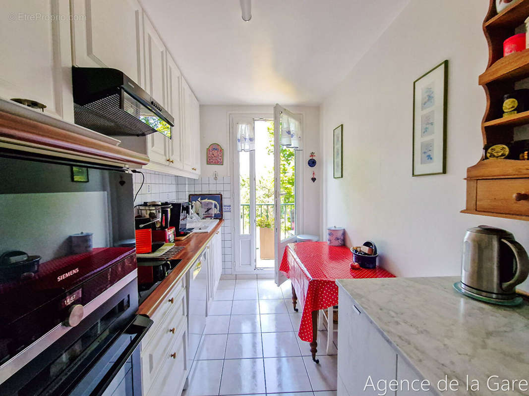 Appartement à MAISONS-LAFFITTE