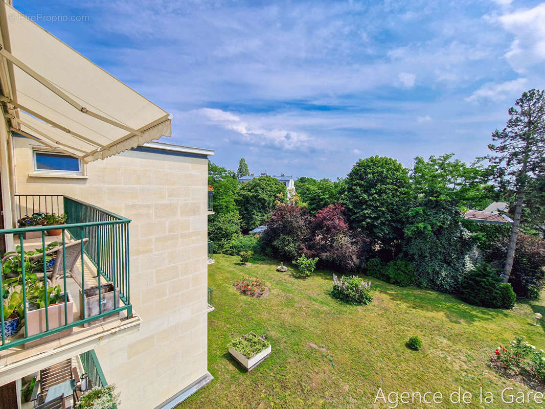 Appartement à MAISONS-LAFFITTE