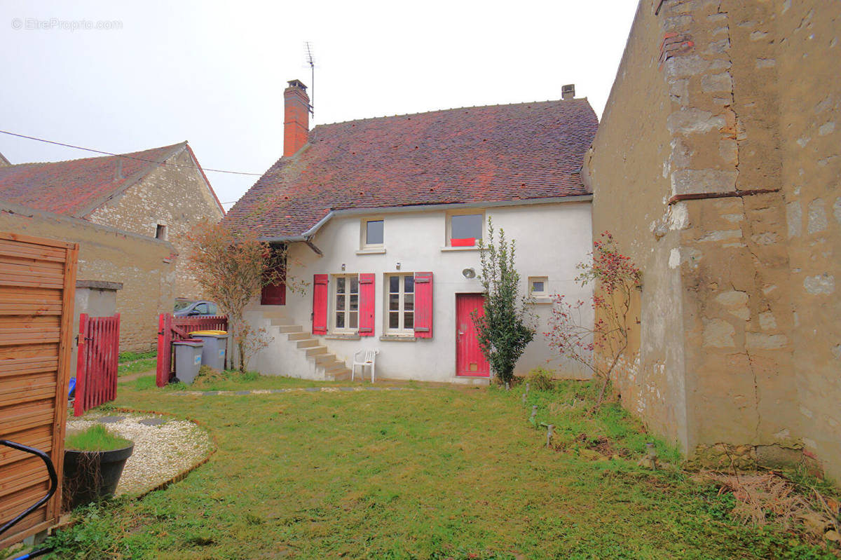 Maison à JOIGNY