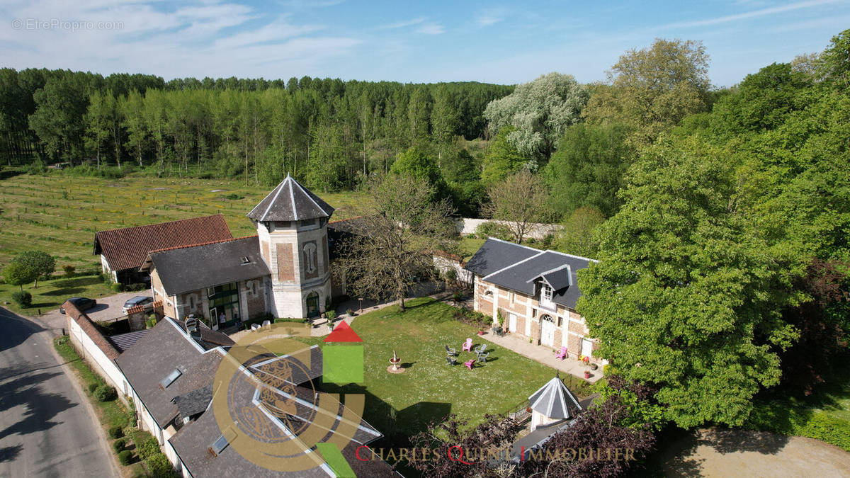 Maison à ARGOULES