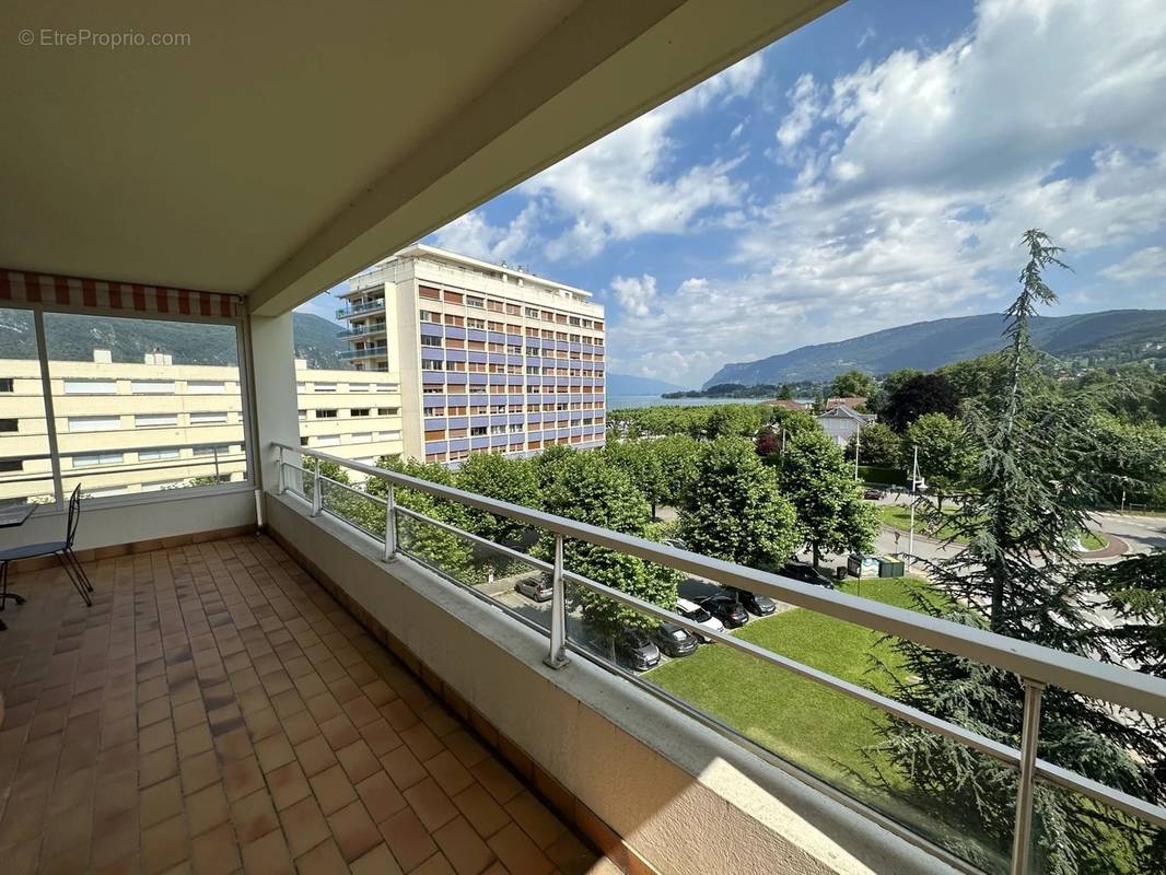 Appartement à AIX-LES-BAINS