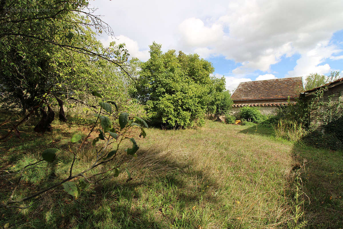 Maison à BOSSANCOURT