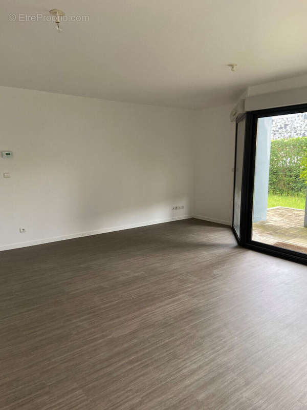 Appartement à DOUVRES-LA-DELIVRANDE