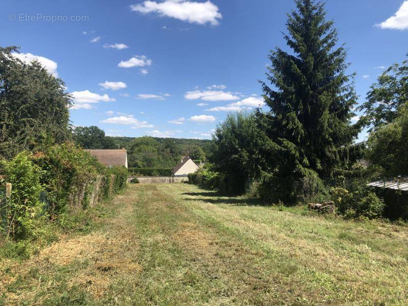 Terrain à VILLERS-EN-ARTHIES