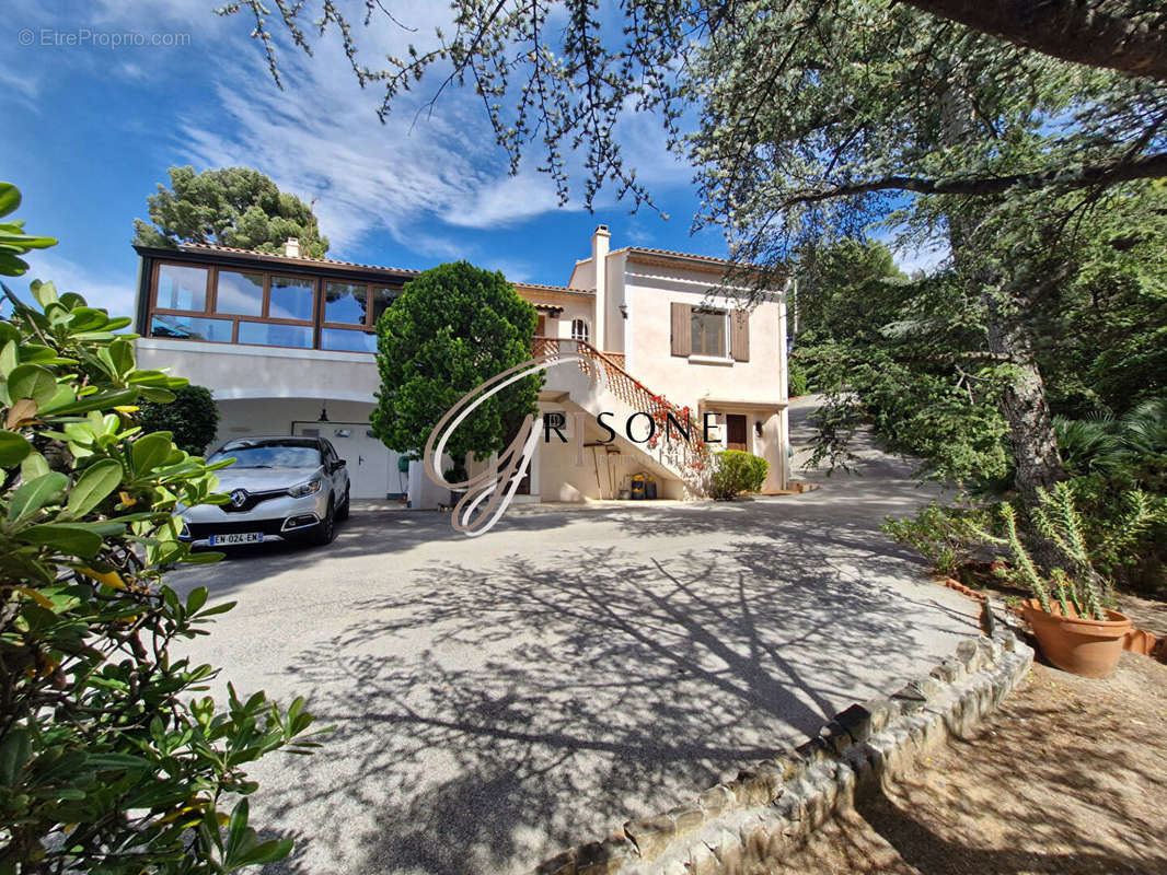 Maison à LA SEYNE-SUR-MER