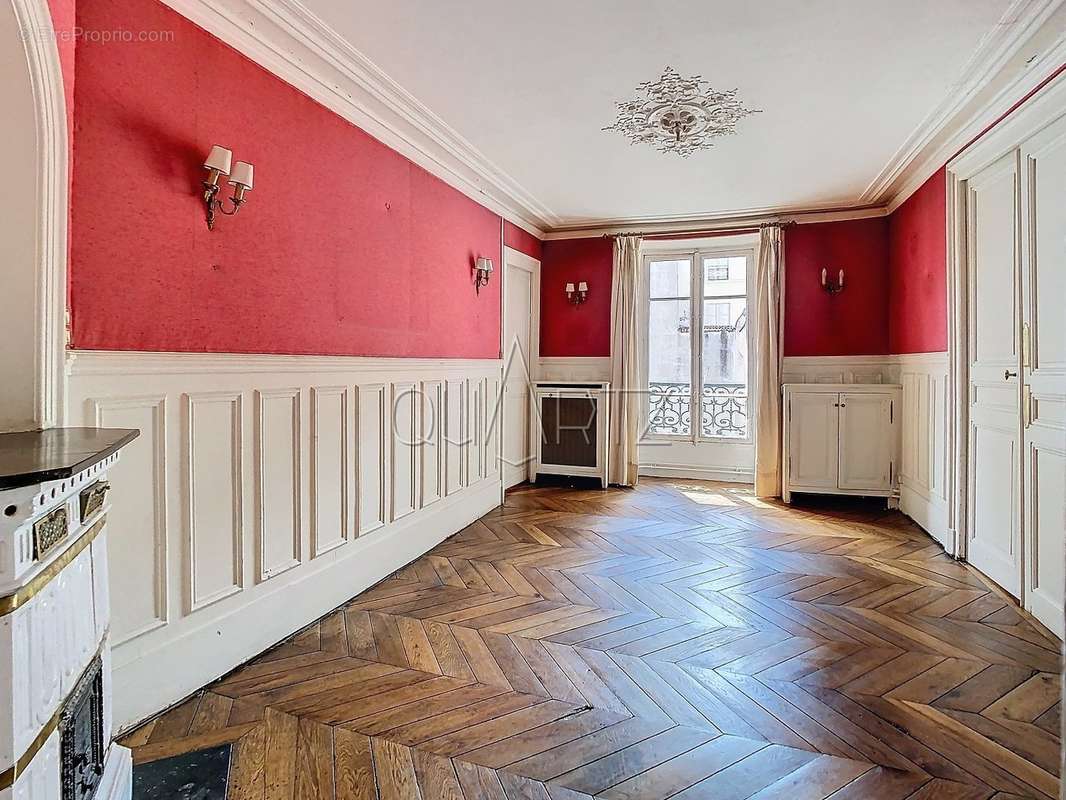 Appartement à VERSAILLES