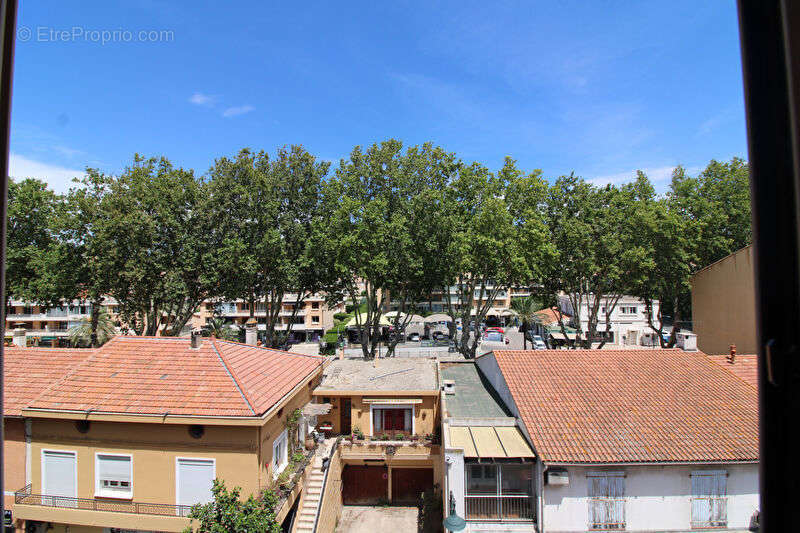 Appartement à SIX-FOURS-LES-PLAGES