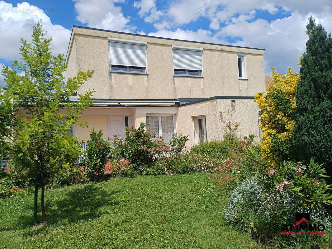 Maison à CHALAIS