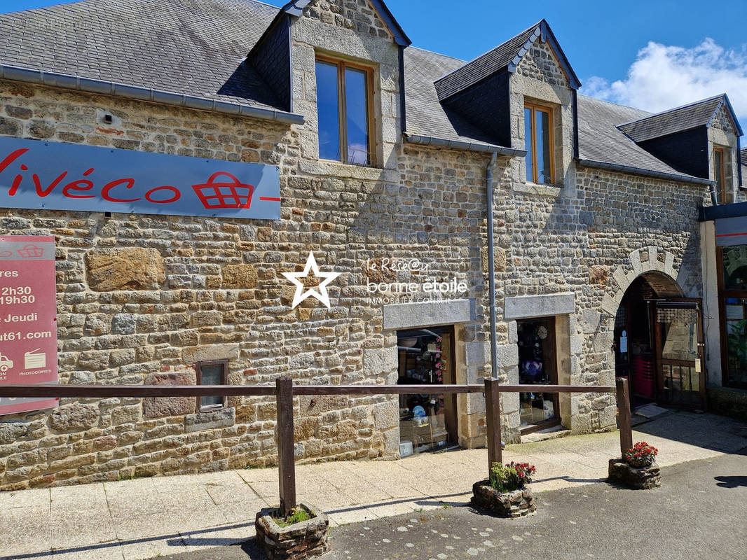 Appartement à CARROUGES