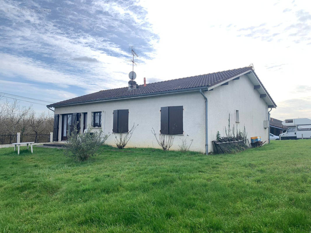 Maison à SAUVETERRE-DE-GUYENNE