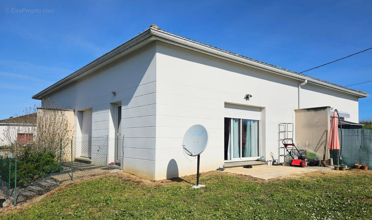 Appartement à SAUVETERRE-DE-GUYENNE