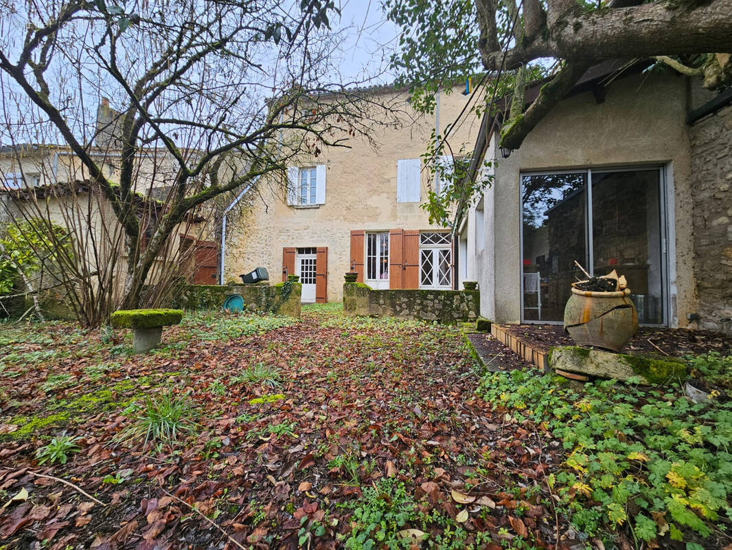 Maison à SAUVETERRE-DE-GUYENNE