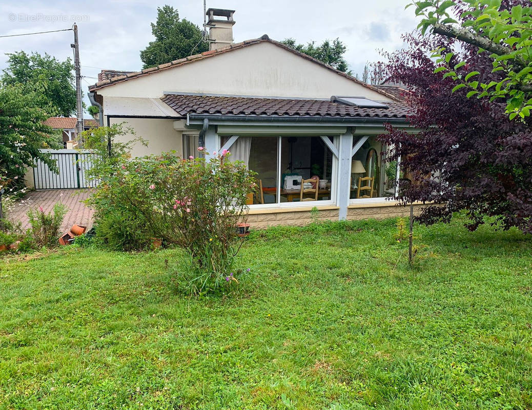 Maison à SAUVETERRE-DE-GUYENNE