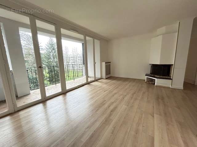 Appartement à CHATENAY-MALABRY