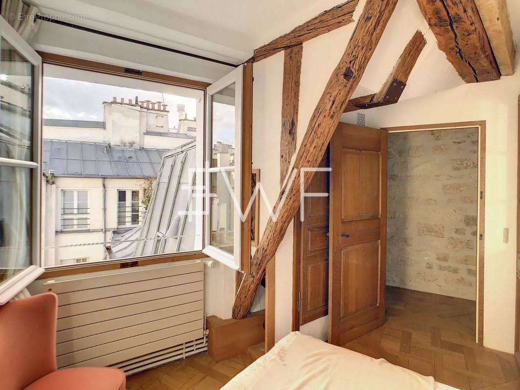 Appartement à PARIS-6E