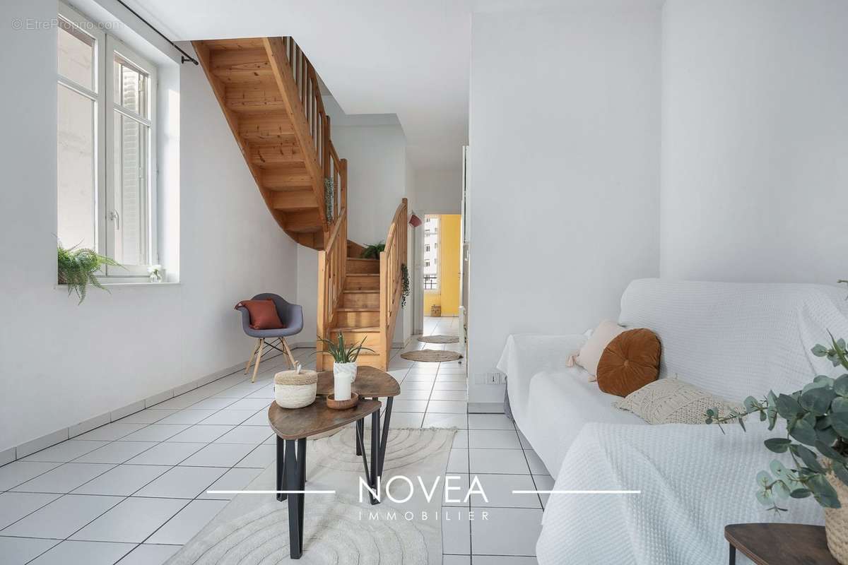 Appartement à LYON-6E