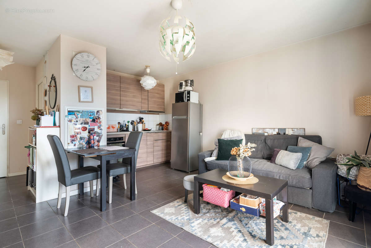 Appartement à SAINT-MARTIN-LE-VINOUX