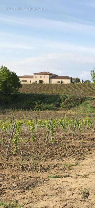 Maison à BRUGAIROLLES