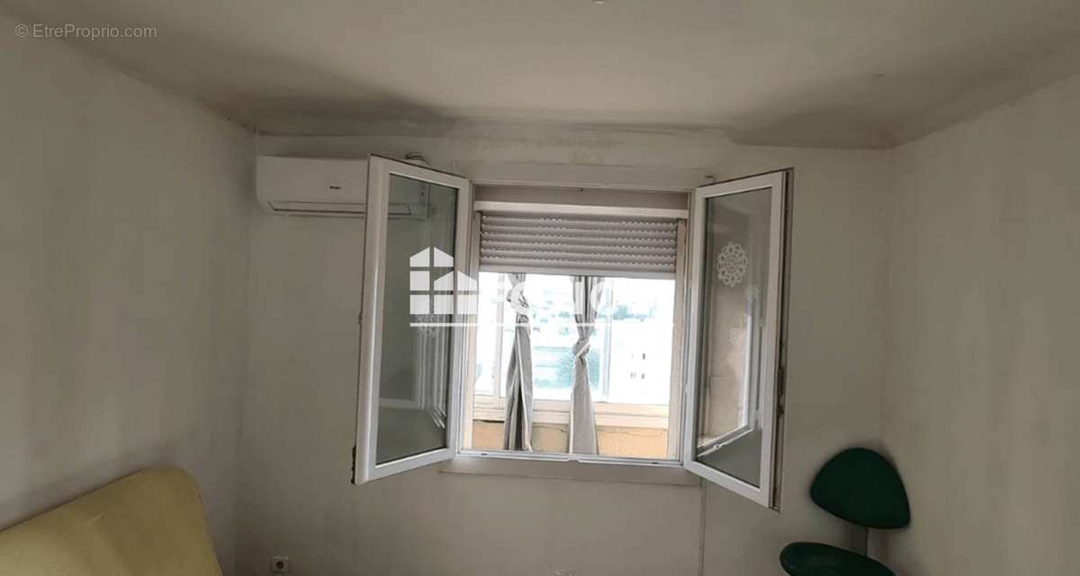 Appartement à MARSEILLE-10E