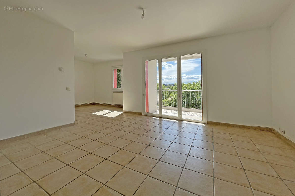 Appartement à NIMES