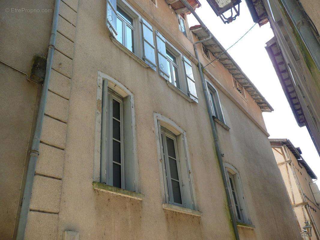 Maison à VILLEFRANCHE-DE-ROUERGUE