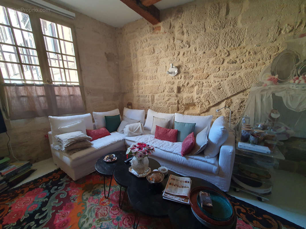 Appartement à UZES