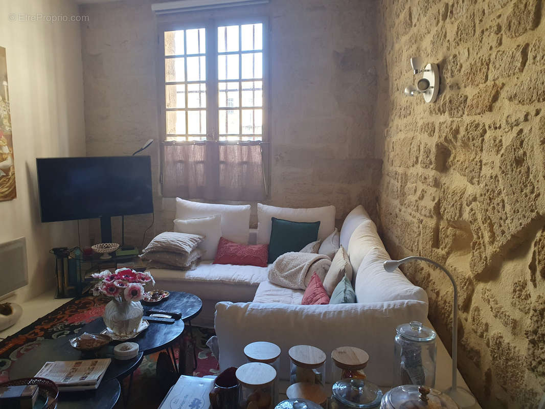 Appartement à UZES