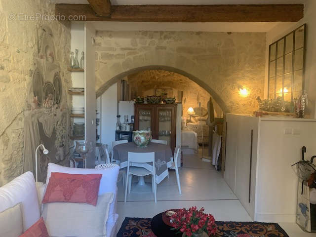 Appartement à UZES