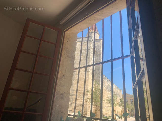 Appartement à UZES