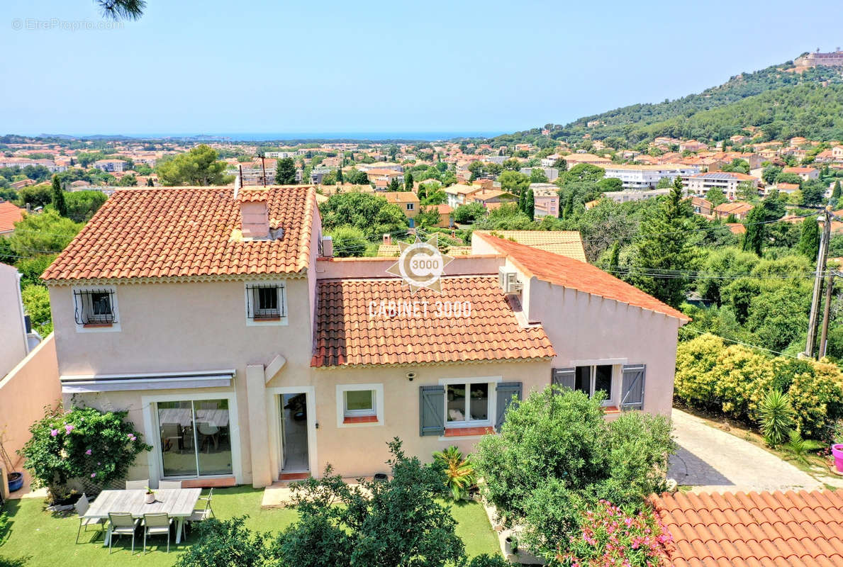 Maison à SIX-FOURS-LES-PLAGES