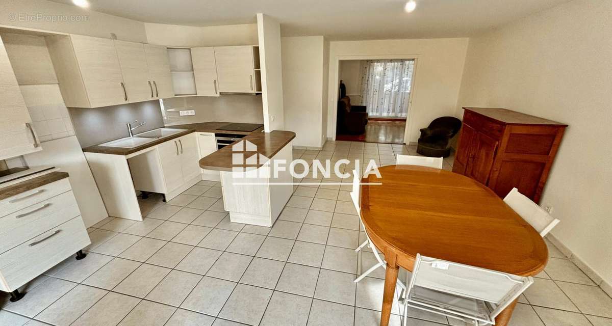 Appartement à AIX-LES-BAINS