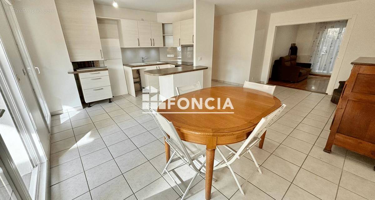 Appartement à AIX-LES-BAINS