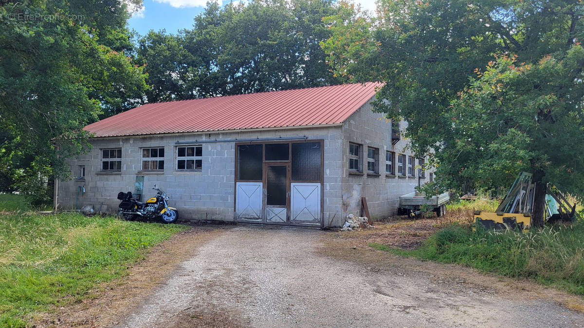 Autre à TOCANE-SAINT-APRE