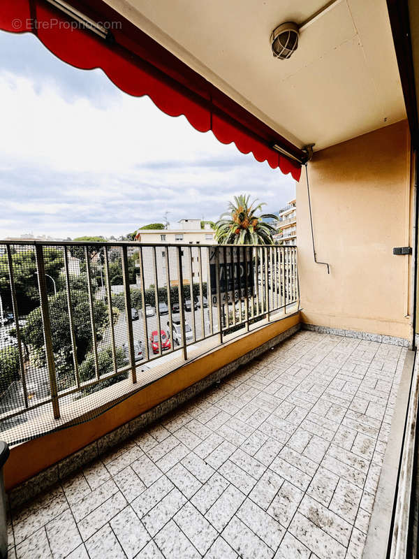 Appartement à ROQUEBRUNE-CAP-MARTIN