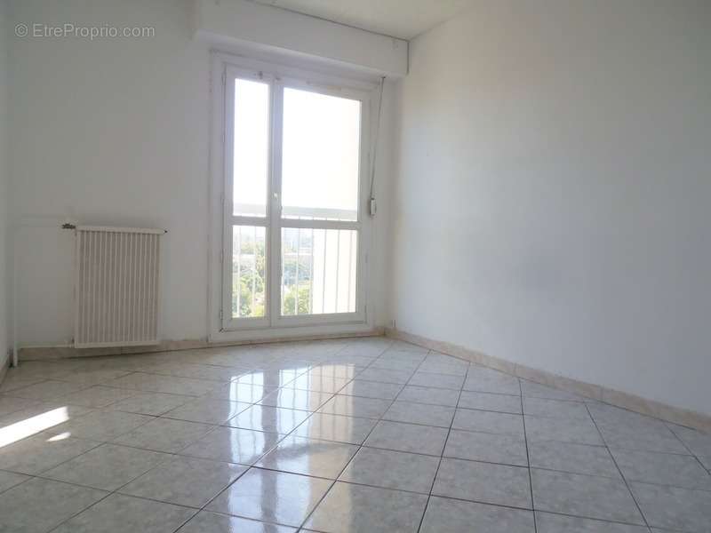 Appartement à MARSEILLE-10E