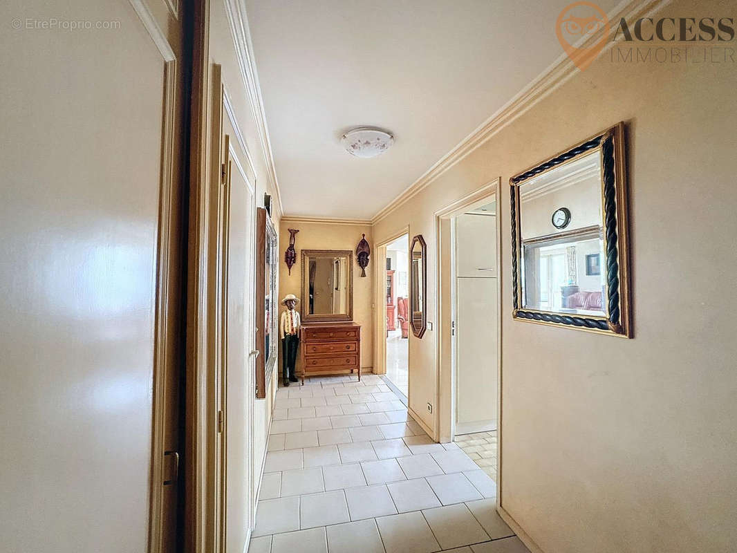 Appartement à ENGHIEN-LES-BAINS