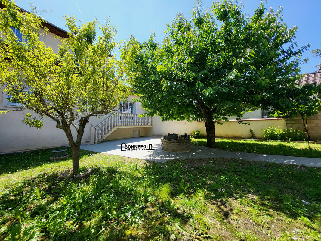 Maison à CHAMPIGNY-SUR-MARNE