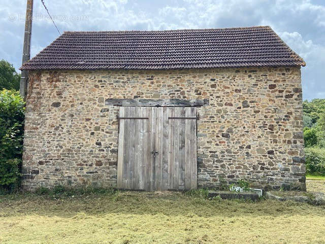 Maison à SAINT-JEAN-SUR-MAYENNE