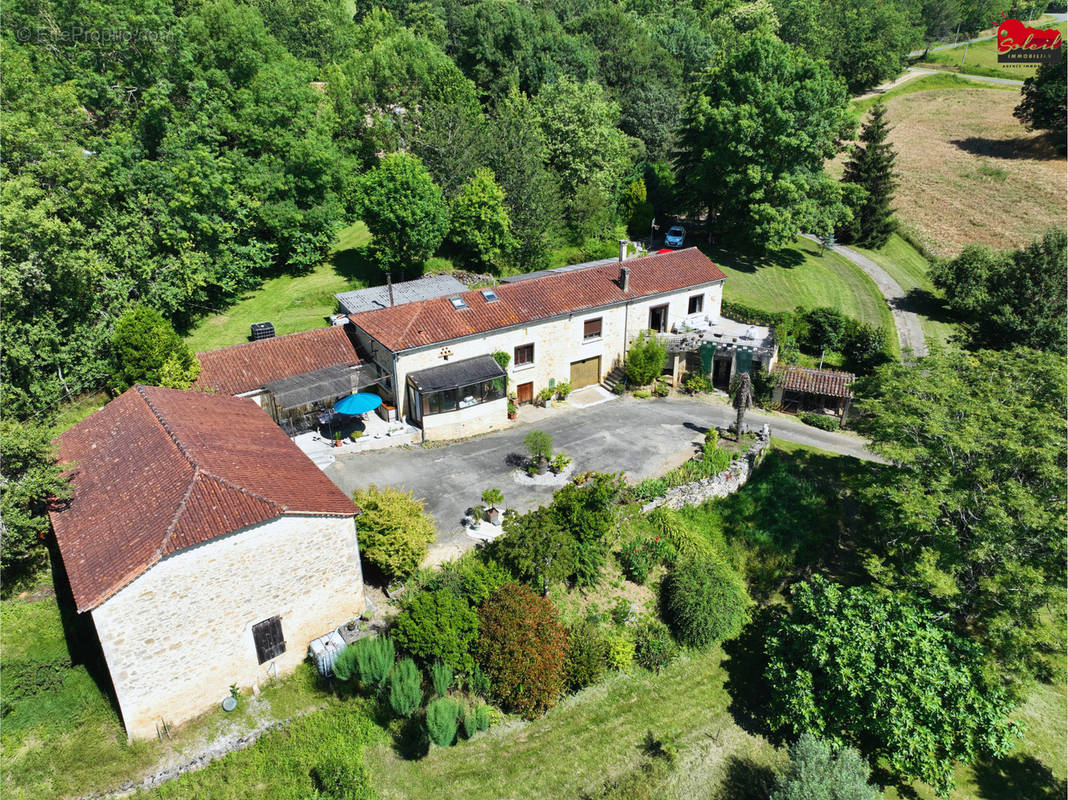 Maison à FUMEL