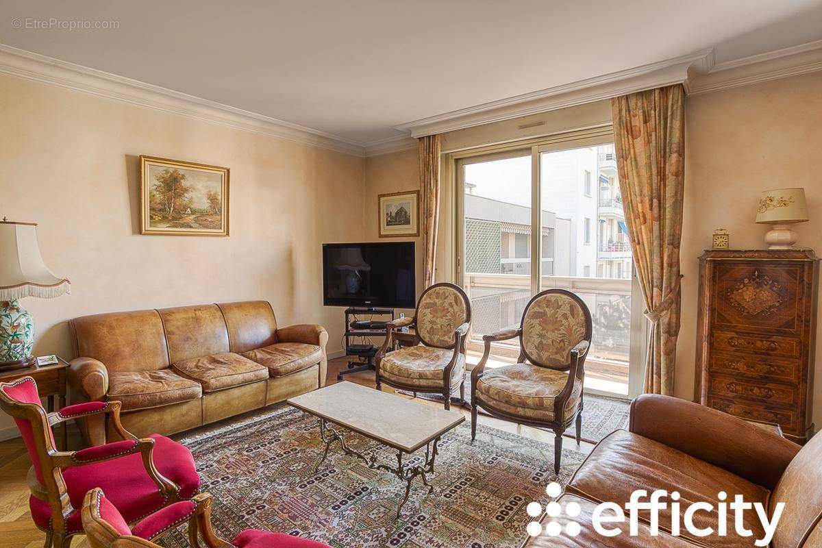 Appartement à LYON-6E